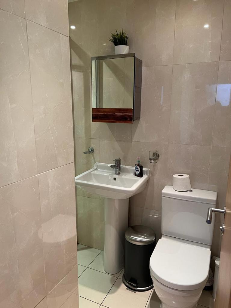 Cosy Private Rooms Near Euston Station, Central London Ngoại thất bức ảnh